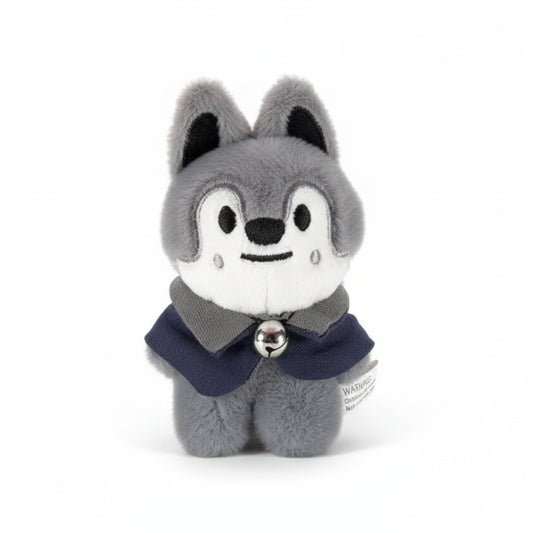 Peluche porte-clés SKZOO Wolf Chan Stray Kids, loup gris avec cape bleue et grelot, accessoire fan K-pop collection