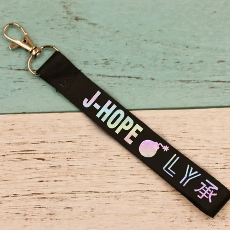 Porte-clés BTS Love Yourself – Nom de Membre