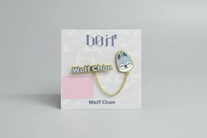 Broche collar pin SKZOO Wolf Chan Stray Kids DOIT Era - pin métal chaîne dorée