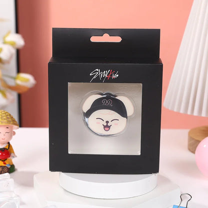 Broche Lumineuse SKZOO Stray Kids – Pin’s Acrylique LED (Unité ou Set)