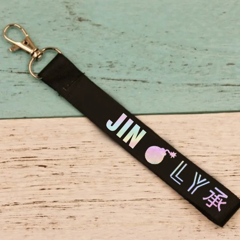 Porte-clés BTS Love Yourself – Nom de Membre