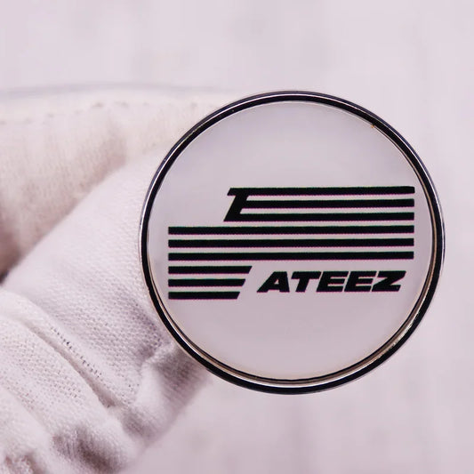 Badge Logo ATEEZ – Pin K-pop Métal pour Fans ATINY