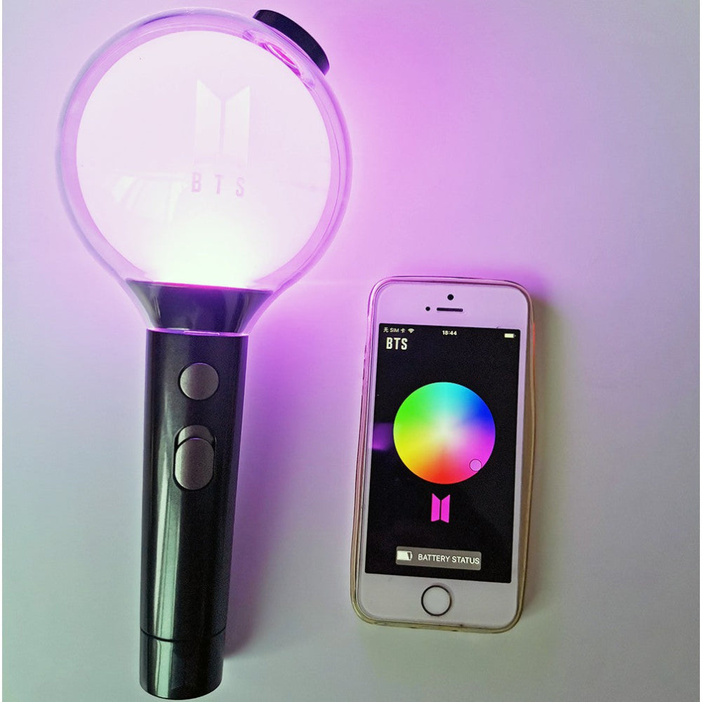 Lightstick BTS Army Bomb Ver.4 Bluetooth avec changement de couleurs LED via application smartphone
