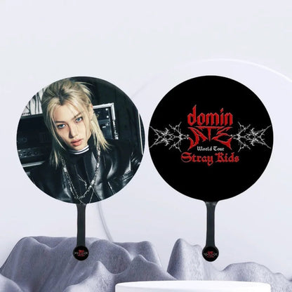stray-kids-hwang-hyunjin-domin-ate-world-tour-concert-hand-fan